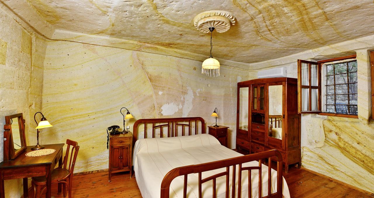 Esbelli Evi Cave Houses 어굽 외부 사진